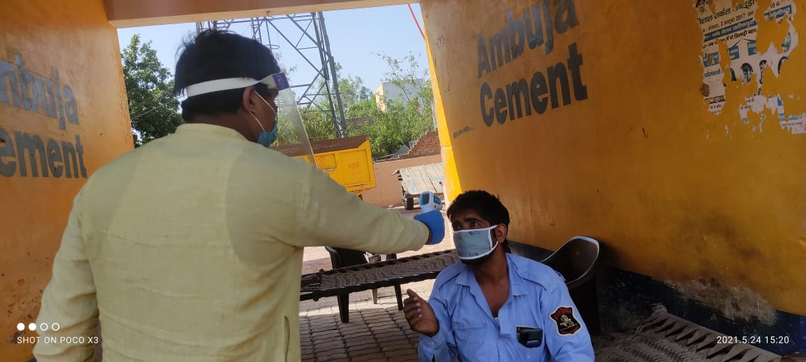 Sunil Bhardawaj (@msunilbhardwaj) on Twitter photo #इदं_राष्ट्राय
#मिशन_आरोग्यम्
<a href="/ABVPVoice/">ABVP</a> की sonipat इकाई द्वारा आज गाँव चिटाना,वृद्ध आश्रम सोनीपत सहित 4 स्थानों पर #थर्मल_स्क्रीनिंग अभियान चलाया गया
#अभियान_निरंतर_जारी_है
#गाँव_गाँव_जाएंगे_स्वास्थ_भारत_बनाएंगे
<a href="/HaryanaAbvp/">ABVP Haryana</a> @TheRitamApp <a href="/cmohry/">CMO Haryana</a> <a href="/RChhatraShakti/">Rashtriya Chhatrashakti</a> <a href="/PrafullaAkant/">Prafulla Akant</a> #इदं_राष्ट्राय
#मिशन_आरोग्यम्
<a href="/ABVPVoice/">ABVP</a> की sonipat इकाई द्वारा आज गाँव चिटाना,वृद्ध आश्रम सोनीपत सहित 4 स्थानों पर #थर्मल_स्क्रीनिंग अभियान चलाया गया
#अभियान_निरंतर_जारी_है
#गाँव_गाँव_जाएंगे_स्वास्थ_भारत_बनाएंगे
<a href="/HaryanaAbvp/">ABVP Haryana</a> @TheRitamApp <a href="/cmohry/">CMO Haryana</a> <a href="/RChhatraShakti/">Rashtriya Chhatrashakti</a> <a href="/PrafullaAkant/">Prafulla Akant</a>