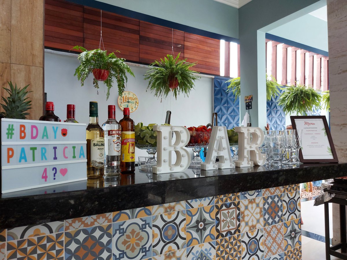 luxbartenderr's tweet photo. O sucesso do seu evento começa aqui! 🍸
#luxbartenderr #drinks  #aniversários #formaturas #casamentos #15anos #inauguração #openbarinfantil #confraternização #boavistarr #roraima https://t.co/3uLPcx18iG