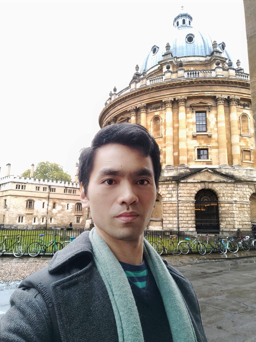 Oxford Internet Institute tweet media