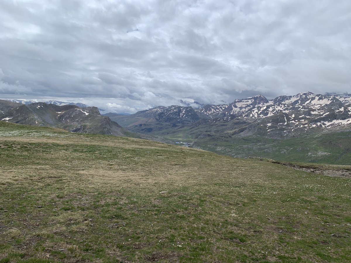 Cocobins33's tweet image. 24/05/21 - Séjour J1 - Rando vallée d’ossau vers Pombie. #ossau #pombie #pourtalet #marmotte #neige