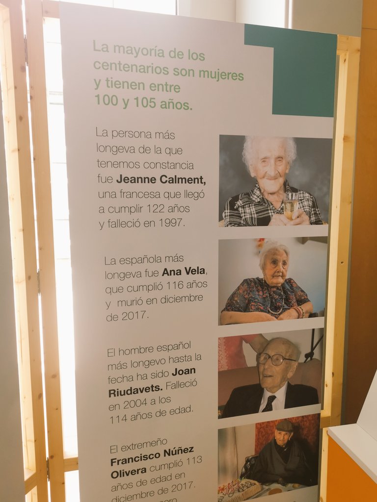CIPFciencia's tweet photo. Las personas más longevas en nuestro país son mujeres. ¿Cuál ha sido su modelo de envejecimiento saludable? Ven a ver la exposición "A vivir que son 100 años" de la @FGCSIC que tenemos en el @CIPFciencia reservas e info en https://t.co/tFmjj7Jbzk https://t.co/ffi0Dg6hKp