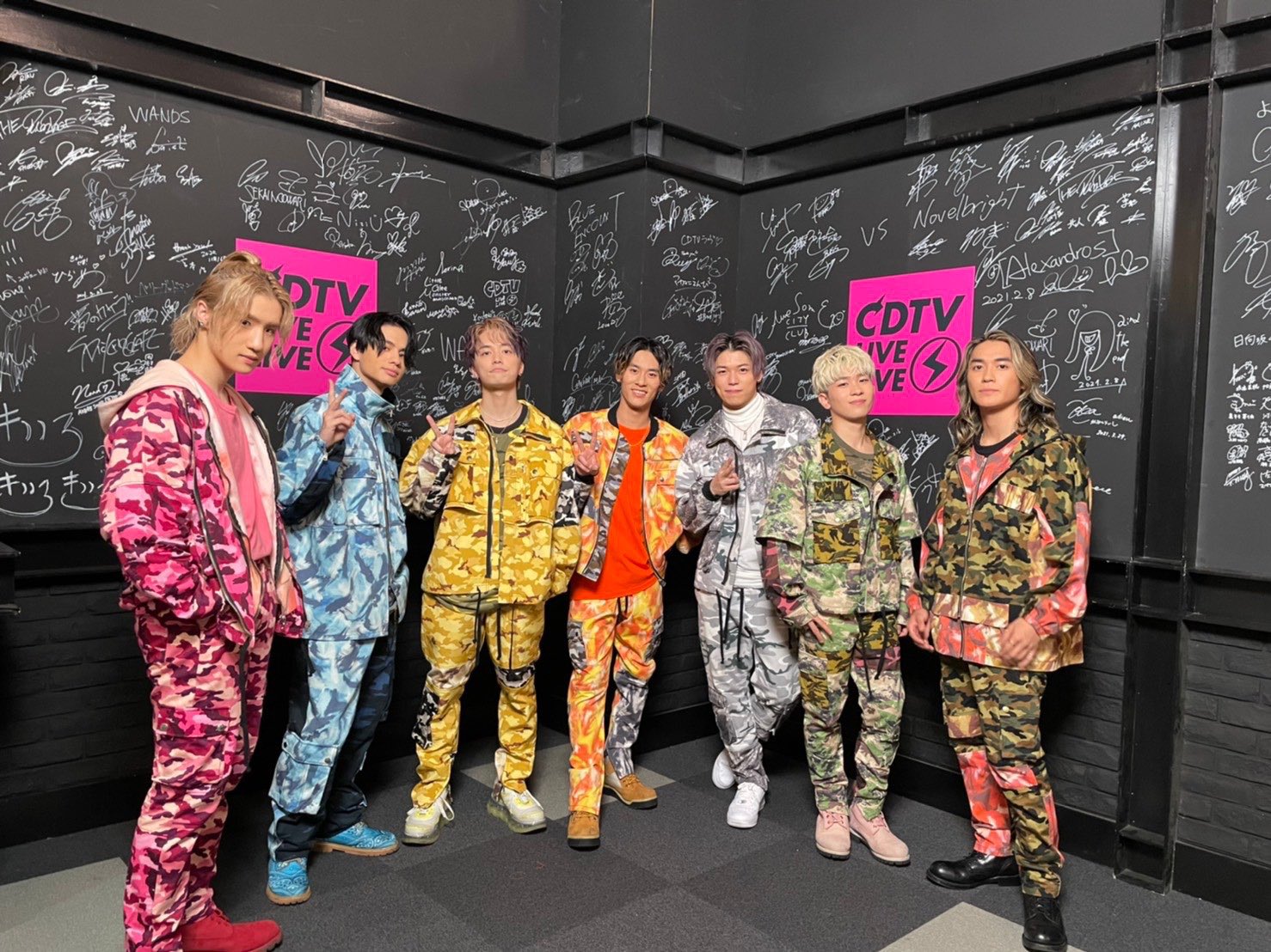 Ballistik Boyz Cdtvライブ ライブ ありがとうございました 本日歌唱しましたviva La Evolucionのmvはこちら T Co Fagzensrtw そして本日初めてballistik Boyzを知ったという方々 是非こちらのシングル Animalも聴いてみてください Ballistik Boyz Cdtvライブ ライブ ありがとうございました 本日歌唱しましたviva La Evolucionのmvはこちら T Co Fagzensrtw そして本日初めてballistik Boyzを知ったという方々 是非こちらのシングル Animalも聴いてみてください
