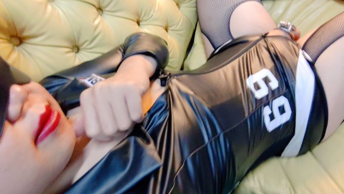 有人想跟我玩嗎？ https://t.co/IodxX1klLr<a href="/tag/%E6%96%B0%E5%80%8B%E4%BA%BA%E8%B3%87%E6%96%99%E7%9B%B8%E7%89%87"class="tags"><span>#新個人資料相片</span></a>
