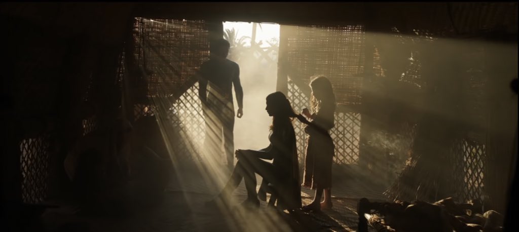 GoldenxHabit's tweet photo. The Eternals is going to be absolutely beautiful, like look at the material https://t.co/rOm6vJ1FUV