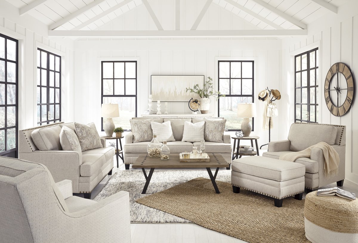 KlossFurniture's tweet photo. We are loving these modern farmhouse details in neutral tones. 🥰

#klossfurniture #livingroom #homedecor #farmhouse #modernfarmhouse #livingroomdecor #homedecor https://t.co/bihIXbJR42