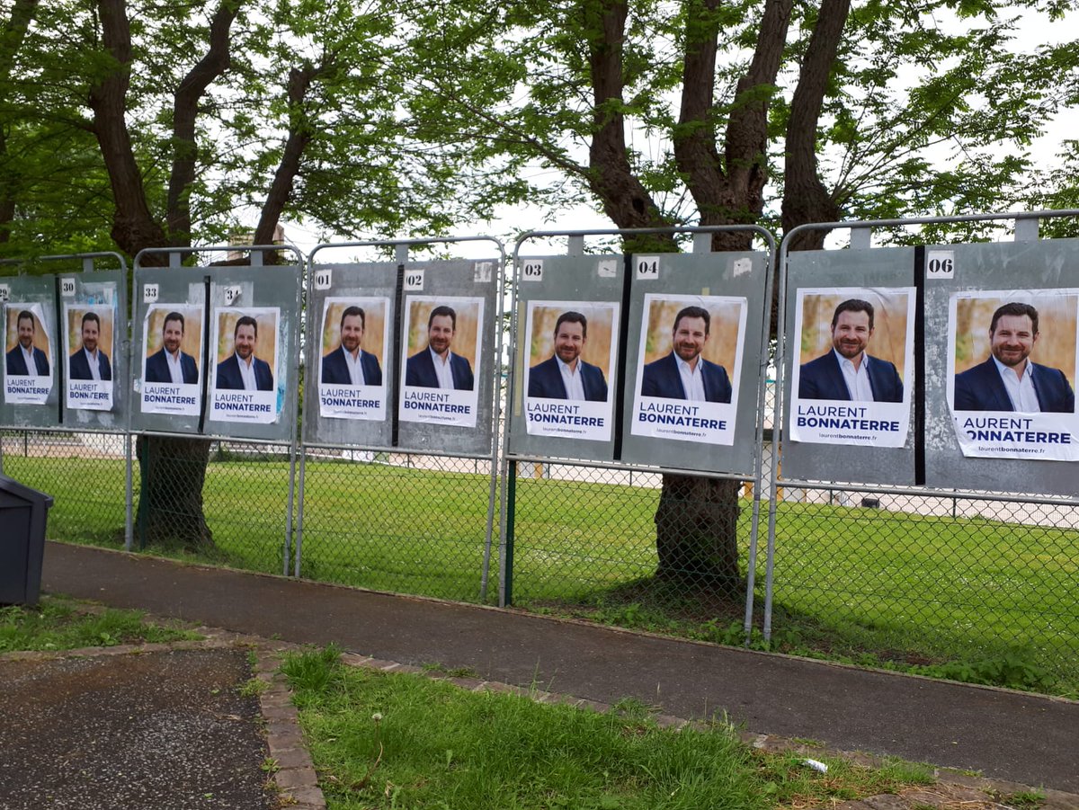 benamara_n's tweet image. Bonjour @bonnaterre2021 

Un commentaire ?

Les chevilles vont bien ?

Un petit rappel legifrance.gouv.fr/codes/article_…

#regionales2021 #codeElectoral 
#AffichageIllégal