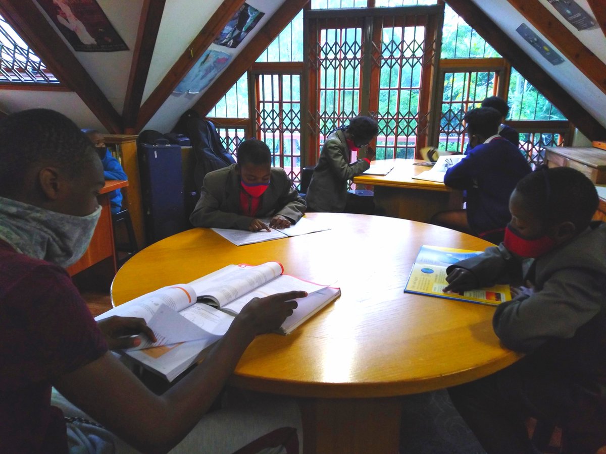 Our children are striving for zero dropout so they know that homework is important. 📚

#IgnitingTheSpirit
#MusicIsHealing
#ChangeStartsNow
#zerodropoutcampaign
#ZeroDropout
#dgmurraytrust