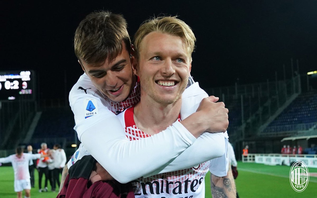 Paolo and Daniel Maldini celebrating <a href="/acmilan/">AC Milan</a> #UCL qualification after 7 years. 
Paolo Maldini: "We are happy. We have had a fantastic path but Milan must be in the Champions League regulary to compete economically with other clubs. To grow we must be stable in CL"