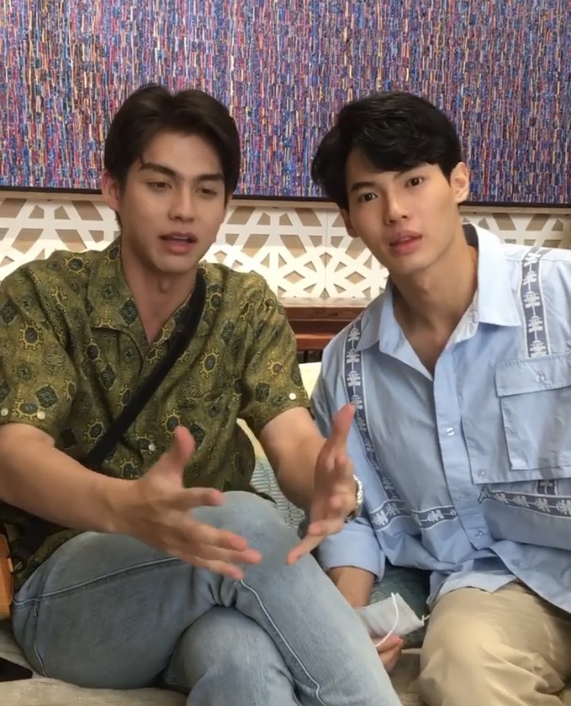 salaleyoo__'s tweet photo. this day 🤗🤔🤭 https://t.co/b7EPad3pta