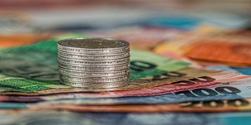 SEMINAR: May 26, 5:30pm GST / 9:30am EDT. Join the DevLab with Nobel Laureate Michael Kremer (Chicago) for "Is Development Economics a Good Investment?: Evidence on Scaling Rate and Social Returns." Open to the public. Register here: sforce.co/3uf6VaH