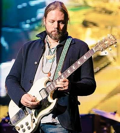   Happy Birthday to Rich Robinson, The Black Crowes guitarist, born today in 1969 52 