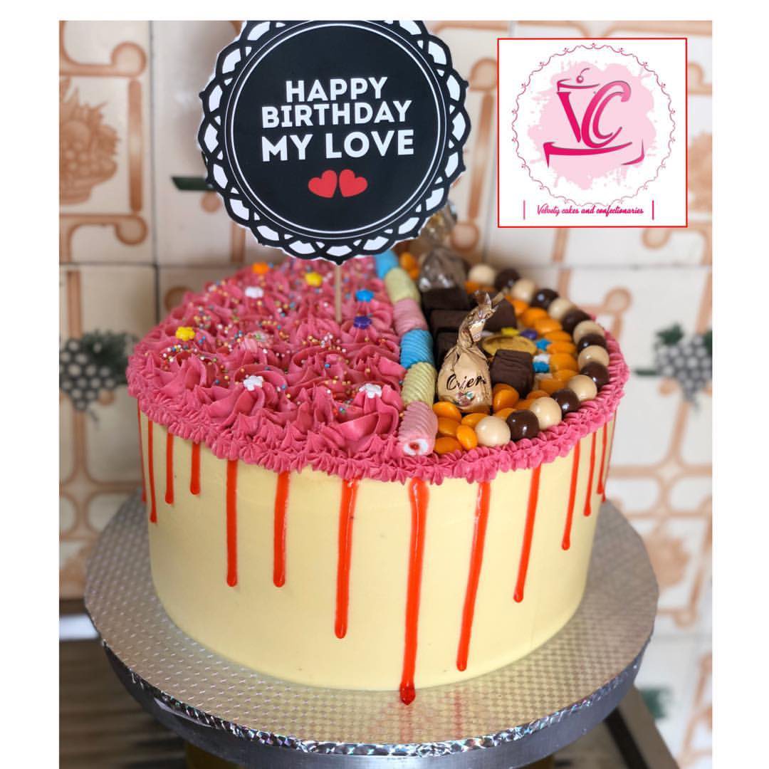 Olakannmi's tweet photo. When it comes to cake and food that’s what I love to do best. Please your  patronage is important 🙏❤️ https://t.co/g13Fplf47i