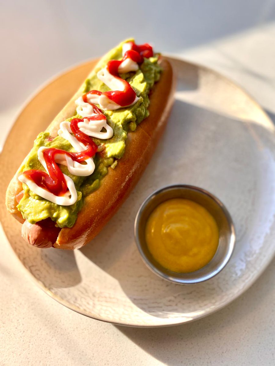 comoquiero_menu's tweet photo. Hoy en ComoQuiero celebramos el #diadelcompleto ❤️💛💚
Les dejamos varias ideas para que se animen a planificarlos hoy!!
https://t.co/49kJ5Q0j5W https://t.co/dHk3bQcXk6