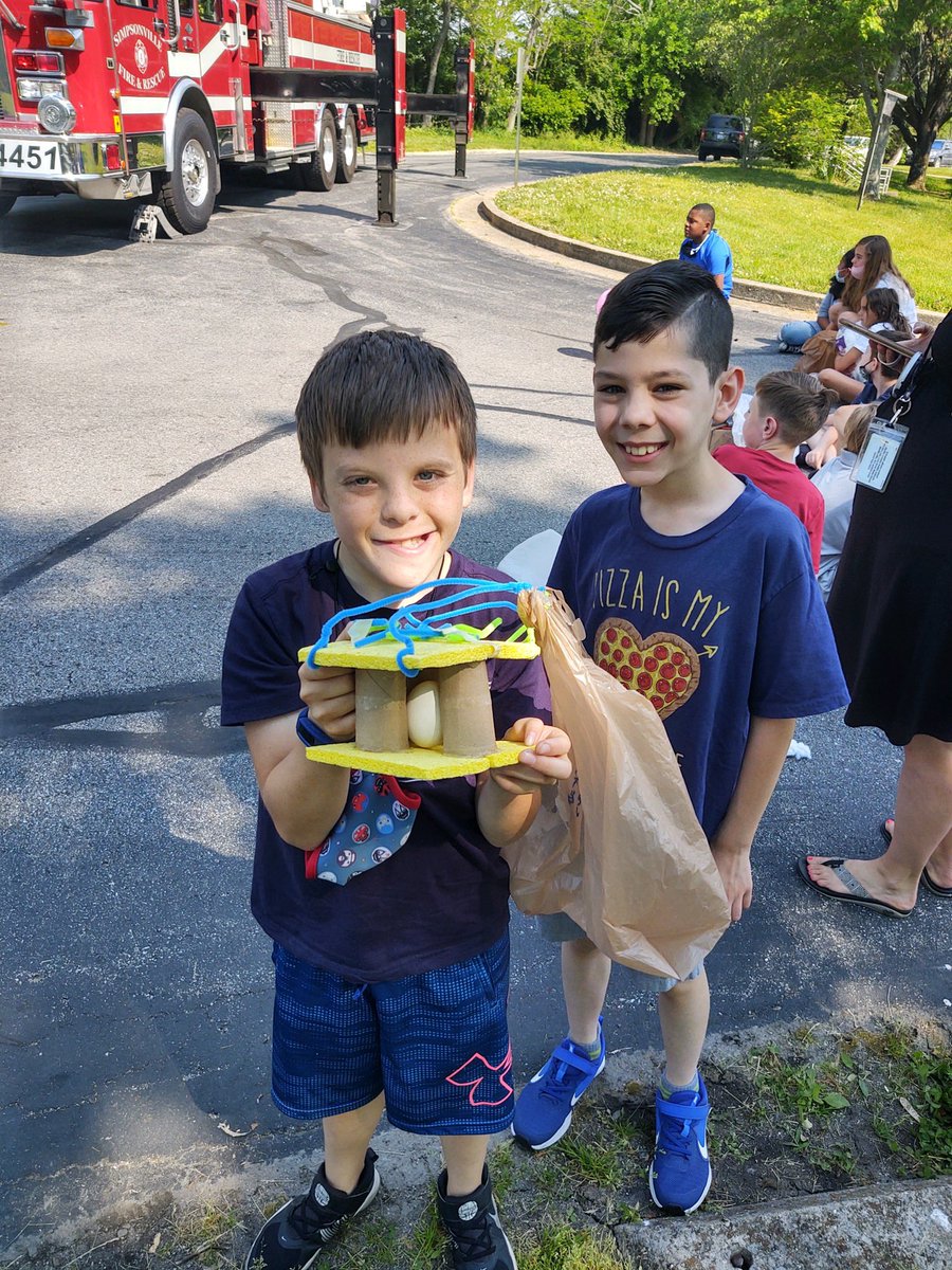 Mrs. Strange tweet media