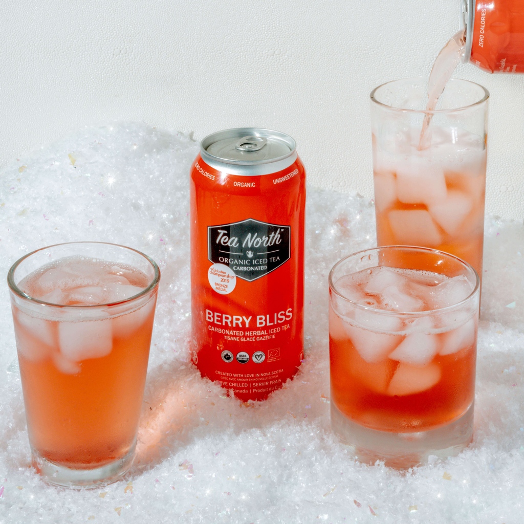 Have Berry nice day!
.
#drinkteanorth #icetea #unsweetenedtea #unsweetened #sparkling #organic #nongmo #glutenfree #nosugar #tea #vegan