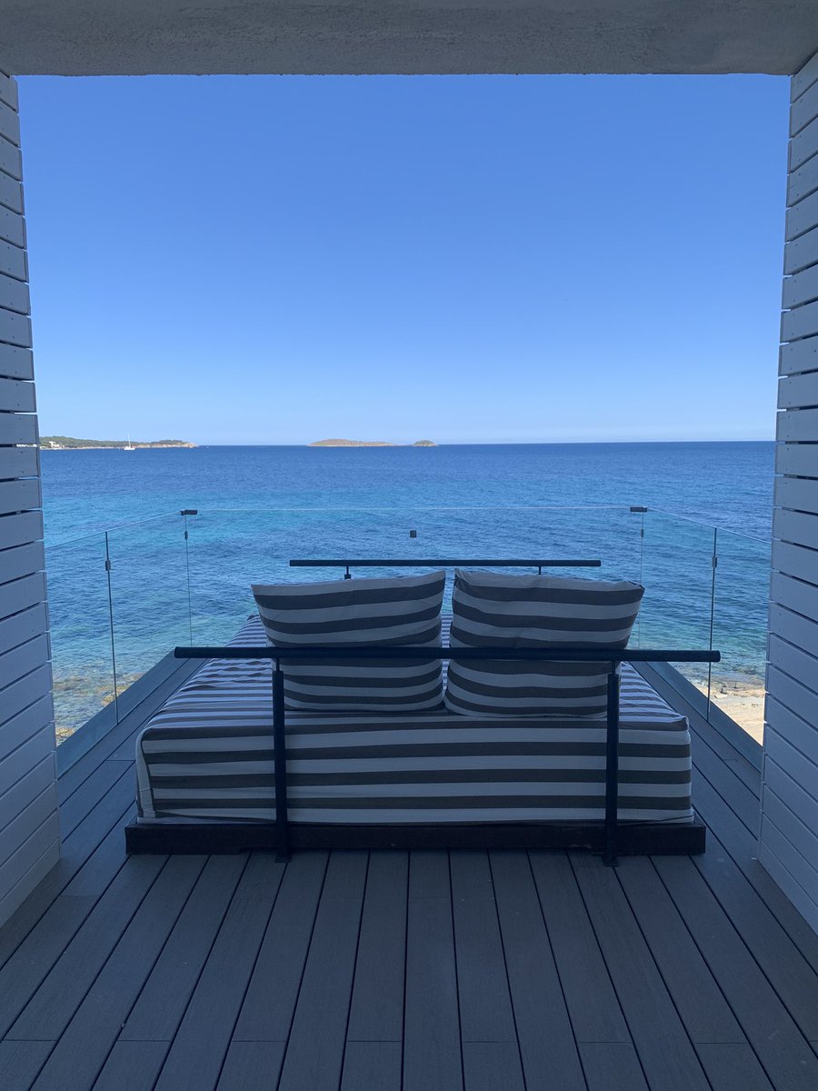 Magda_Ramis's tweet photo. This views from @SolBHIbiza ❤️ https://t.co/GJvDEyyqfU