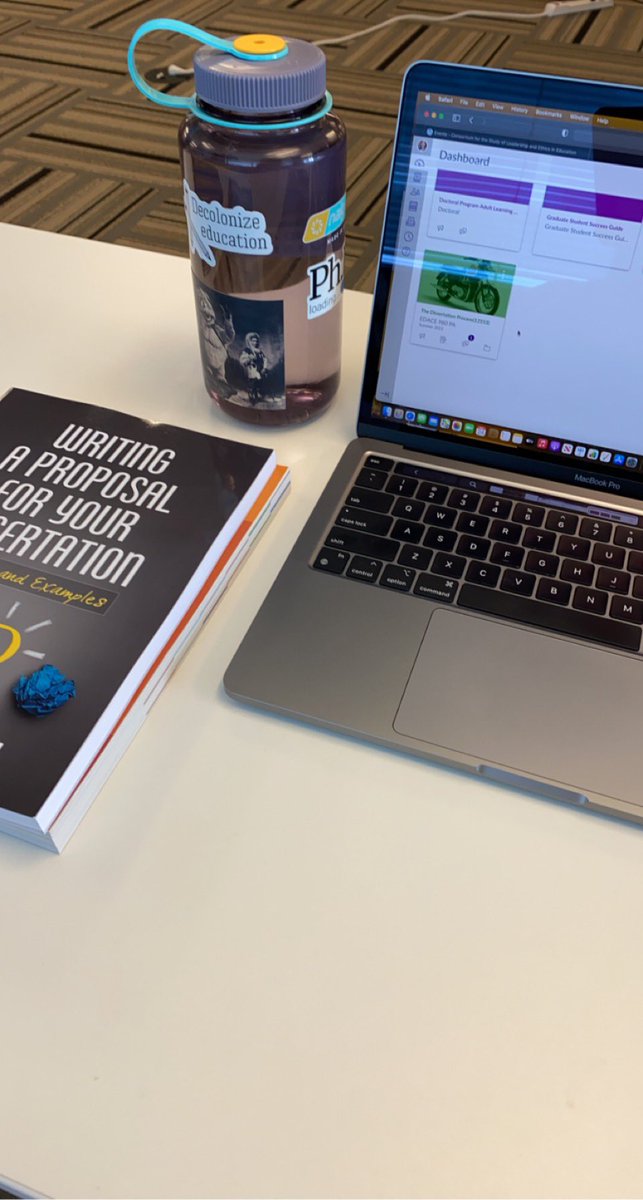 carrie_whitlow's tweet photo. Excited to have in-person class this week and work with my major professor. #residencyweek #phdlife https://t.co/UiNQSZPCvL