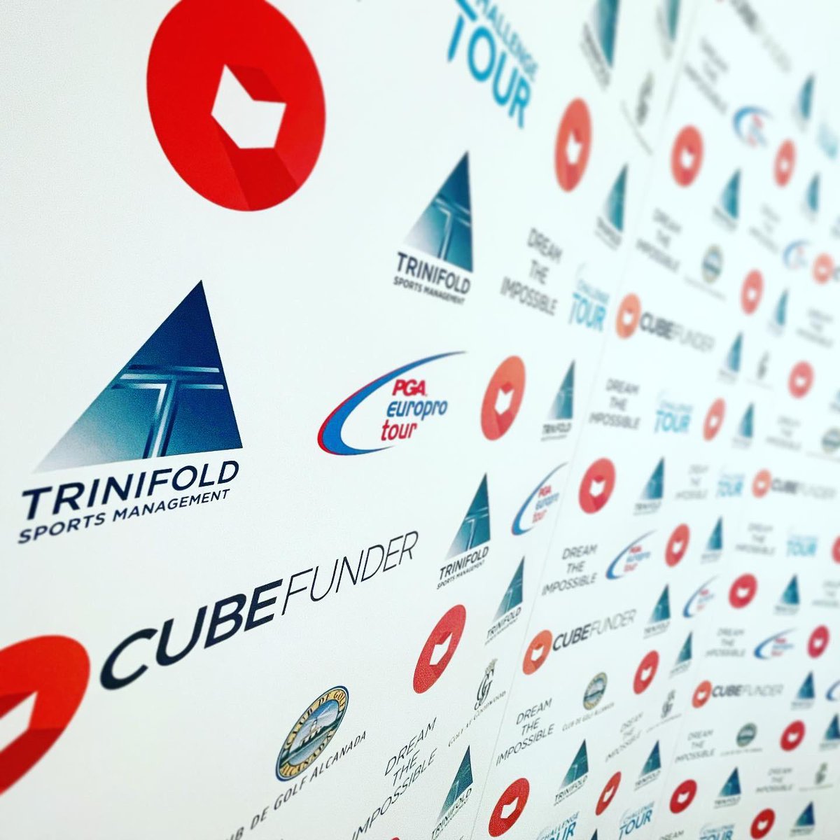 sevenseven_uk's tweet photo. After building our partnership up with the team at @TrinifoldSports virtually over the past few months during lockdown, it was fantastic this weekend to actually catch up face to face at @goodwood_golf such a great team and a beautiful setting.

#branding #webdesign #golf https://t.co/JZL5IPcwzV