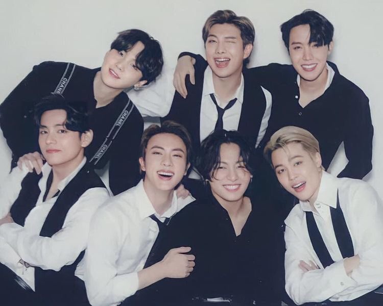 kthtanies's tweet image. “you’ve changed?”, sorry I found BTS : some life lessons BTS taught us , a therapeutic thread