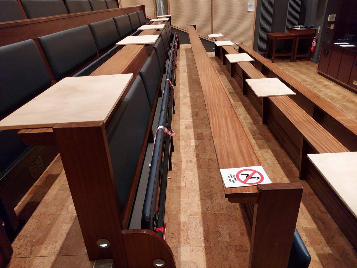 leftwinguk's tweet image. All set for socially distant exams in Chemistry.
#finals #2021 #coronaproblems #chemistrycambridge