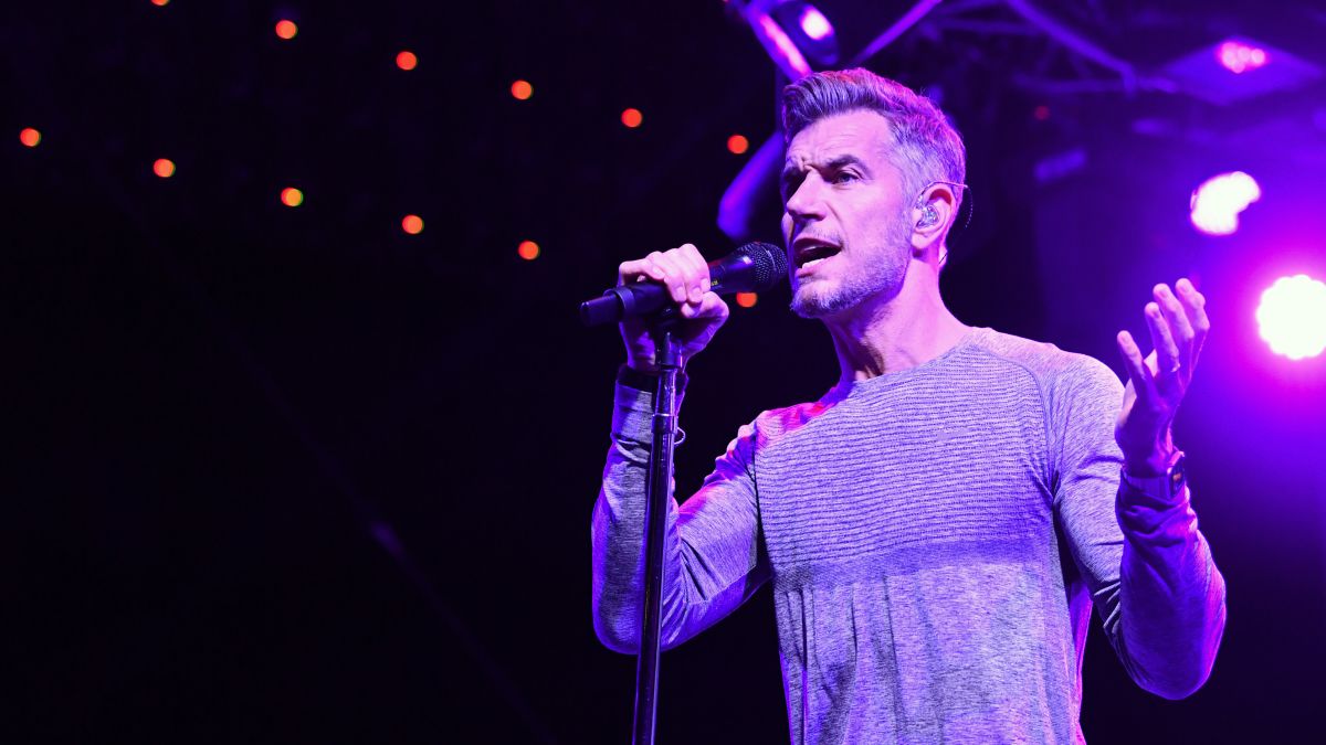 Enterta23018559's tweet image. Nextdoor snitch tries to call 311 on legal pot, actual 311 responds dlvr.it/S0KNHj #311 #hexum #beautifuldisaster