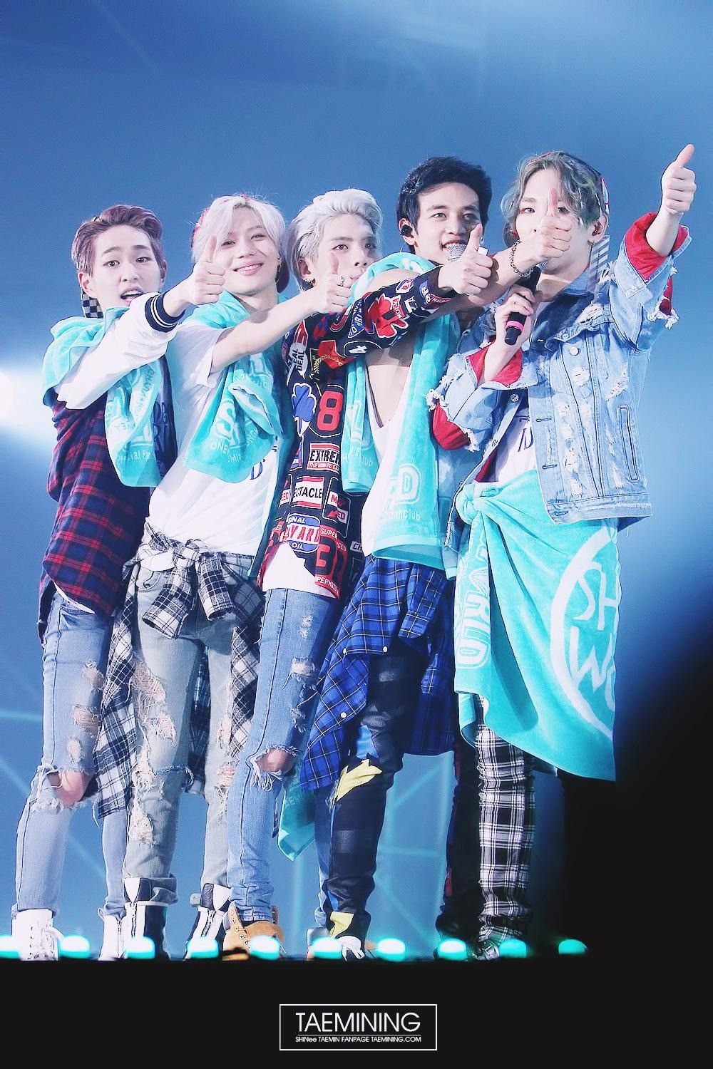 Jhsw No Twitter デビュー13周年おめでとう これからもずっと5人のshineeと一緒に 辛い時も悲しい時も楽しい時も共有して いっぱい思い出を作っていこうね Always Shining Shinee 샤이니 드디어 초등학교졸업 T Co Pnsh5sfw3r Twitter