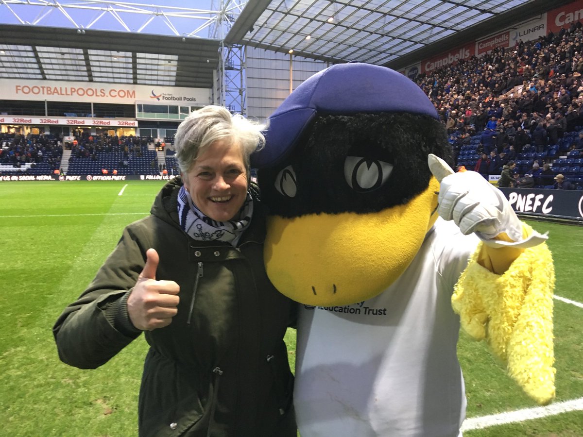 invincibles1881's tweet photo. @theterracelife #deepdaleduck #pne https://t.co/u0CYvPh0Ab