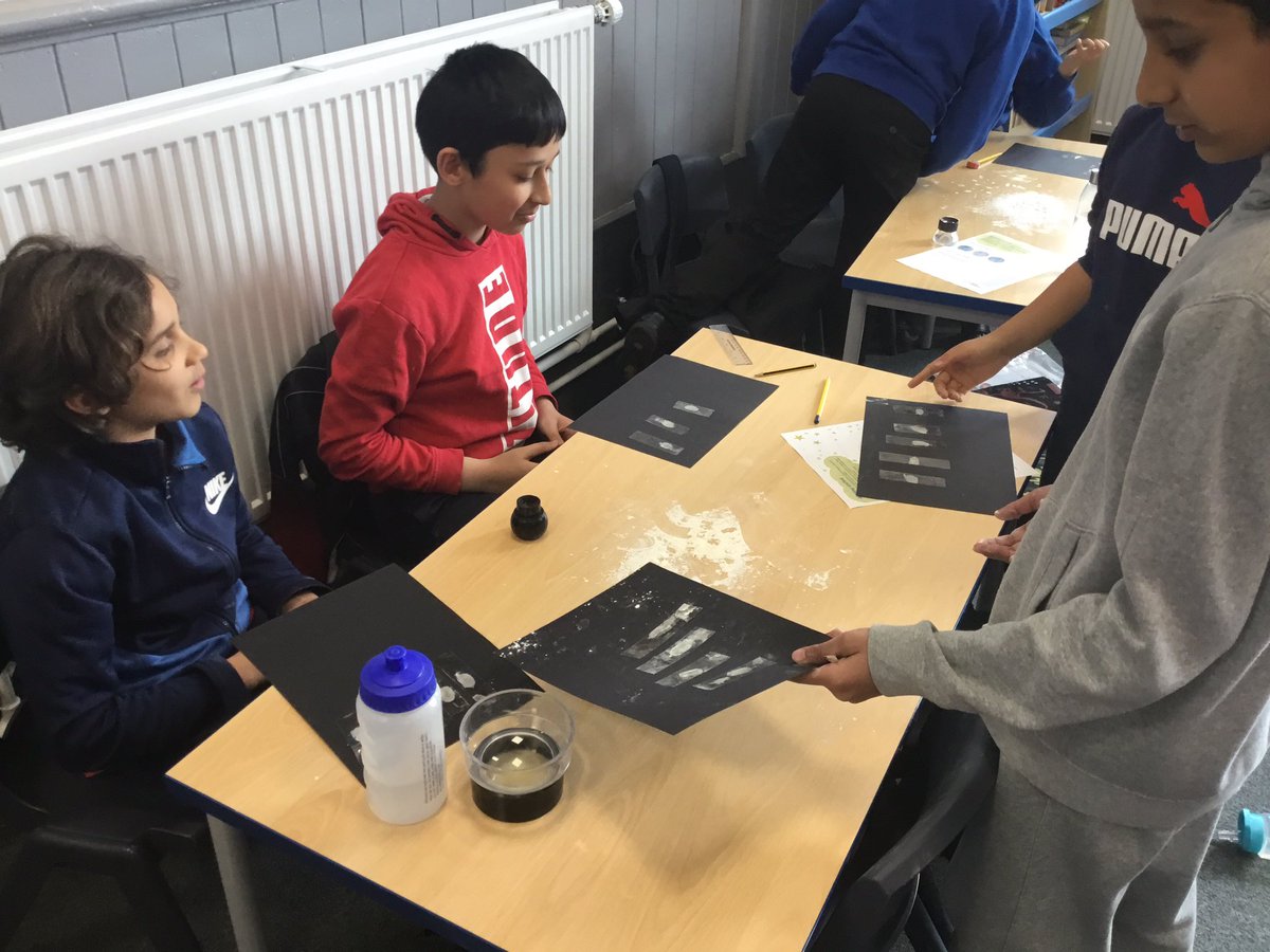 nppschool's tweet photo. A fun start to STEAM week in year 5 - investigating fingerprints with cornflour. It did end up a bit messy though! #NPSTEM @CRESTAwards https://t.co/2NTDFoiEfe