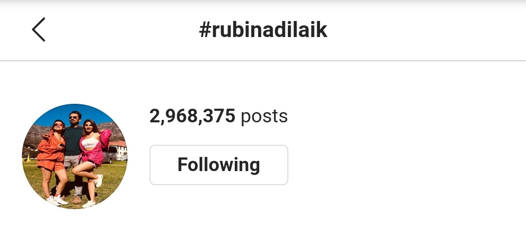KrishnaGlory's tweet photo. Current count of #RubinaDilaik on INSTAGRAM is 2.96M 

I urge you all to post maximum pictures using tag along with #RubiHolics 

Lets Hit 3M Tonight 

Together we can ✌️ https://t.co/9pT42yVf6a