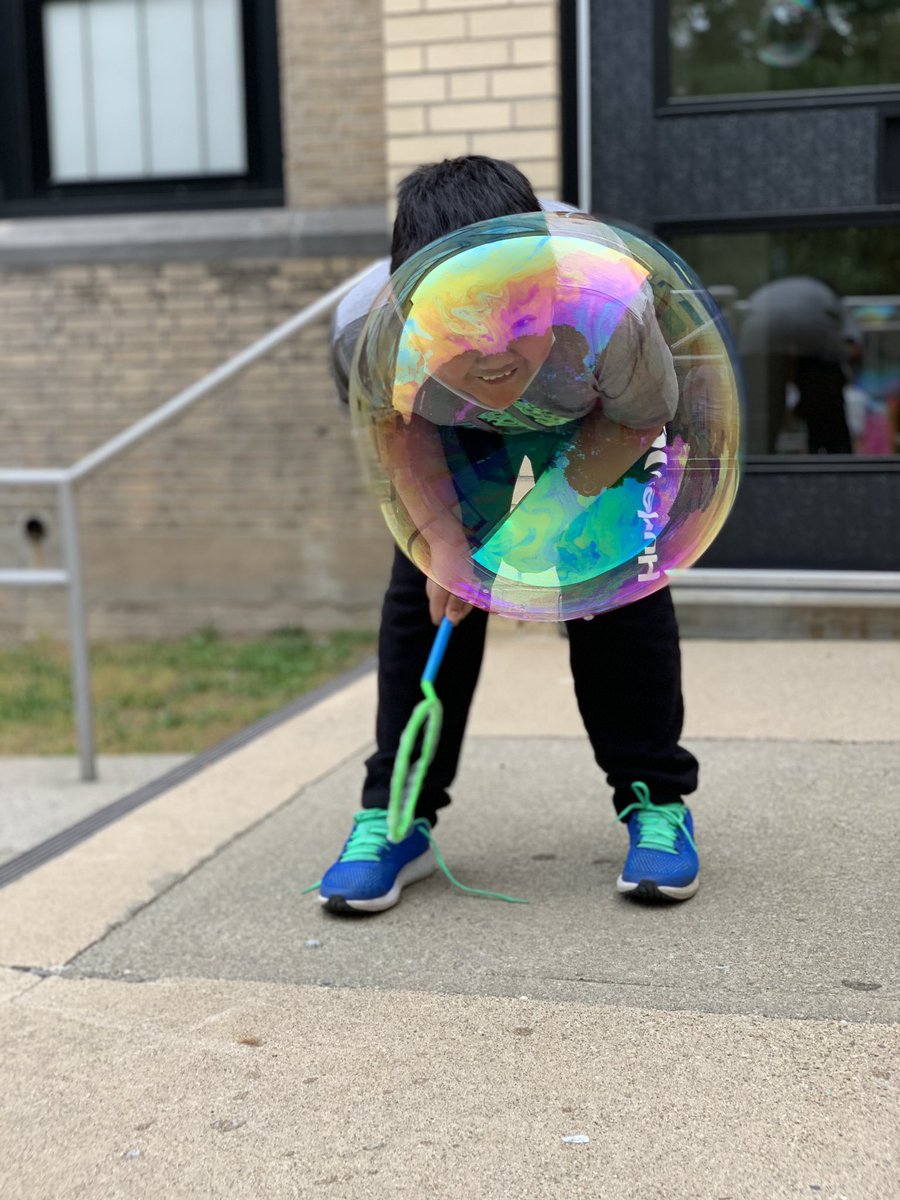 Have you ever made a giant bubble?🤩 <a href="/WeAreMPSD/">MPSD</a>