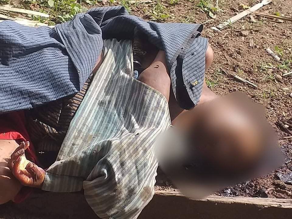 Terrorists Junta killed three civilians today. Ko Phoe Swe, 35 and two unidentified were shot to dead in Thingaton Creek. 
#HelpKayah
#May24Coup
#WhatsHappeningInMyanmar