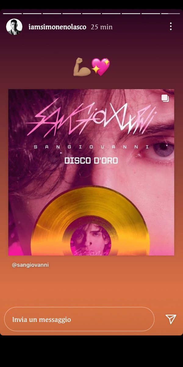 vikpeis's tweet photo. Altri due sostenitori di sangio😍♥️
#Amici20 #sangiovanni #amici 
@sangiovann1 https://t.co/0in7ALSILa