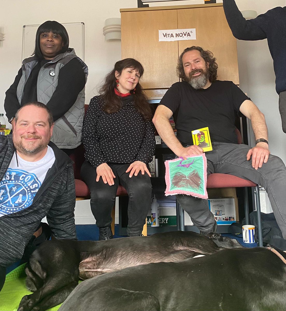 VitaNovaNewLife's tweet image. Thanks to @George4Labour for coming in to meet the group! It was lovely to have him stay for the afternoon, chat with our participants, and learn more about their stories and how Vita Nova plays such a key role in their lives.