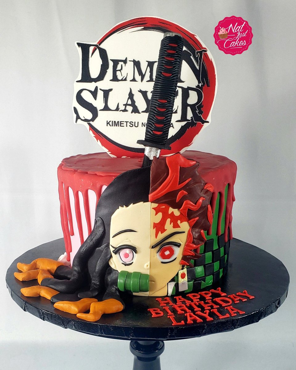 natjustcakes's tweet photo. Demon slayer kimetsu no yaiba cake! 🩸🎂
#DemonSlayer #demonslayercake #anime #animecake #kimetsunoyaiba  #natjustcakes 

@DemonSlayerUSA @NatalieSideserf @duffgoldman @FoodNetwork @DavidDobrik https://t.co/I03gDcqmRW