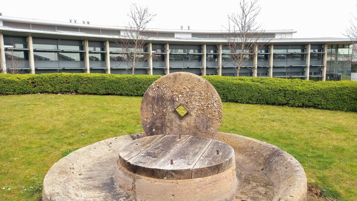 struttsharp's tweet image. Why not enjoy a Springtime walk on the #Rothamsted Science Trail. Find out about the important research that takes place here and how their researchers are transforming agriculture to help feed the world more sustainably. Download the map here: tinyurl.com/4a6n62kh