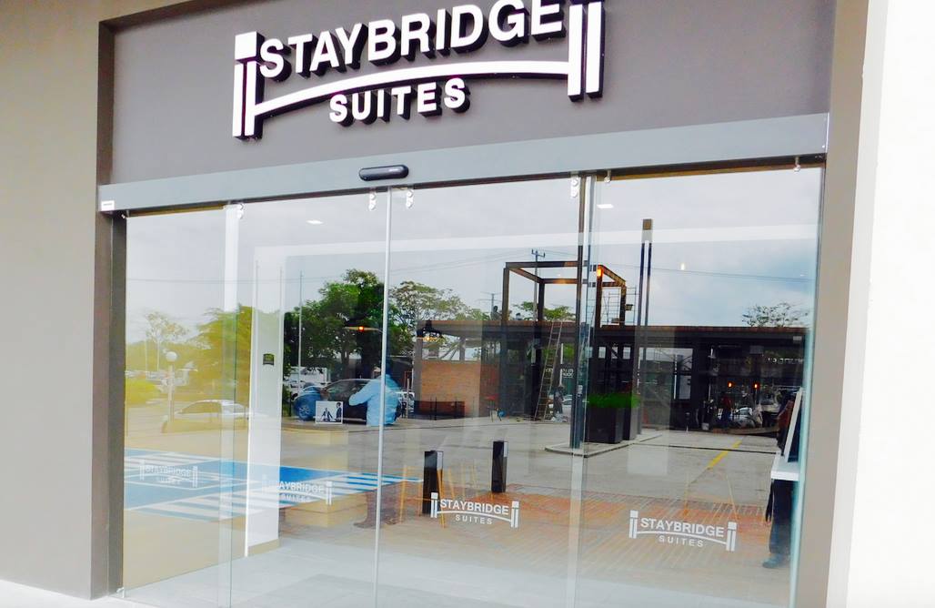 StaybridgeV's tweet image. ¡Arrancamos la semana son gran ánimo! 😊
¿Qué tal te va a ti?
#StayBridgeVillahermosa #Villahermosa #Tabasco #México 🇲🇽