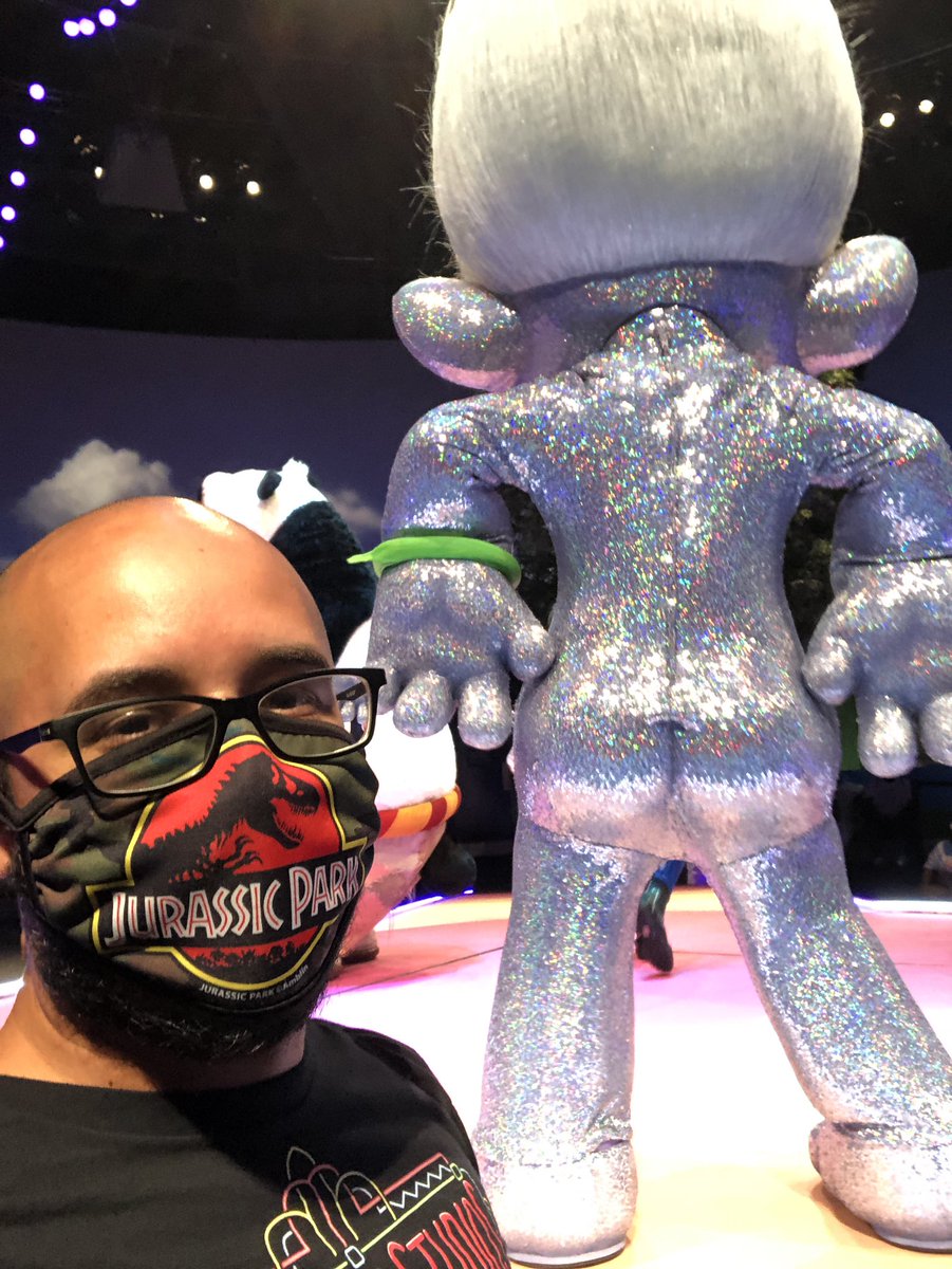 DreamJerksPod's tweet photo. Weβve gotten to check out the new #DreamWorksDestination at @UniversalORL so youβll have to tune in next week to hear us talk all about it!
Look at that butt. ππ
#GuyDiamond #Trolls #DreamWorks #DreamJerksPodcast #butt https://t.co/1FGtj03Cww
