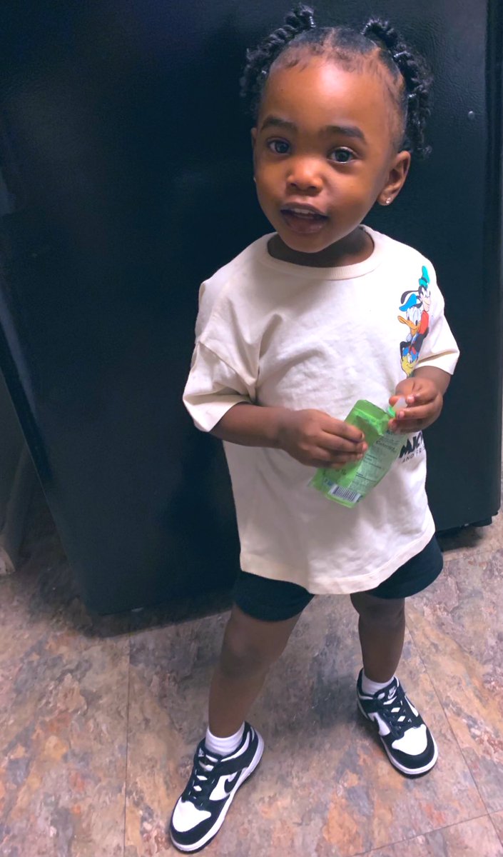 Rxdeezy_'s tweet photo. You can tell by the leg my baby was feeling herself 🔥😂❤️ https://t.co/4UQwSX8iS5