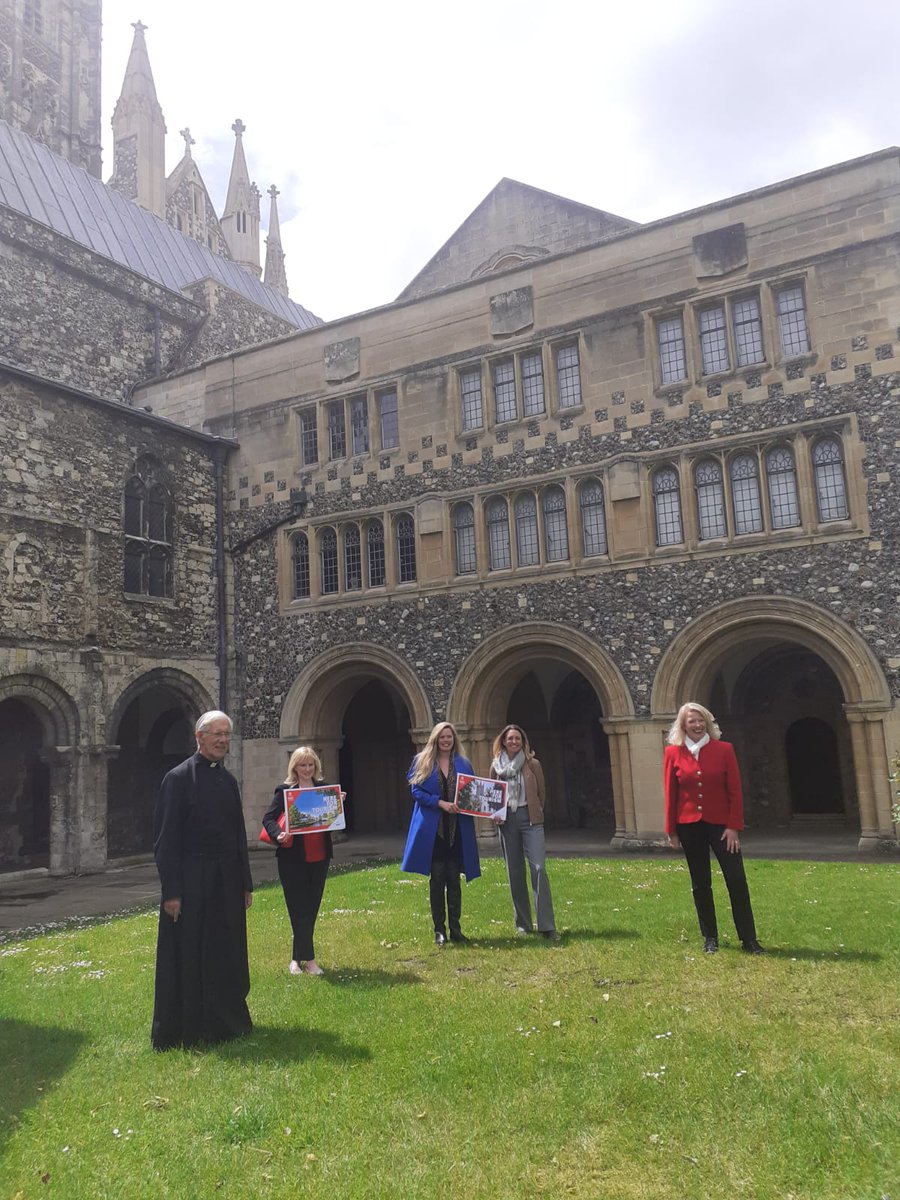 Thanks <a href="/RosieDuffield1/">Rosie Duffield MP</a> and <a href="/VisitKent/">Visit Kent</a> for a great visit to Canterbury cathedral today to mark #EnglishTourismWeek21... Great to see hospitality and tourism so well supported