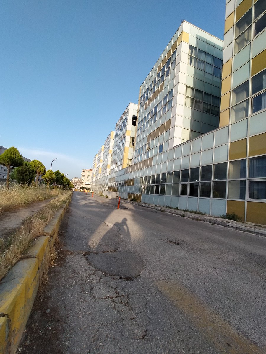 Merdivenin ilk basamağı .