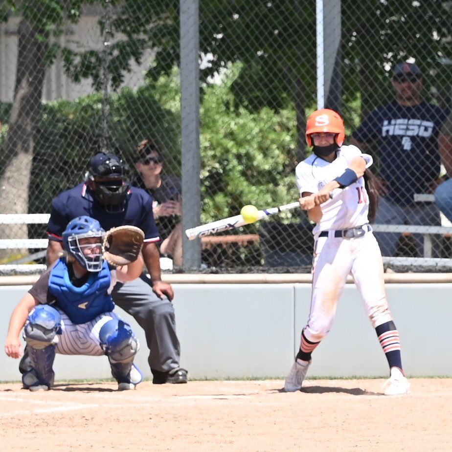 COSGiantsSB's tweet photo. GAMEDAY 💯
Last Games of 2021 season today!
Giants 🆚 Reedley 
📍 Reedley 
⌚️ 11am | 1pm
🛗 Fans Allowed
#puravida #giantlife #treesup #evstrong https://t.co/A1xN0cTiQg