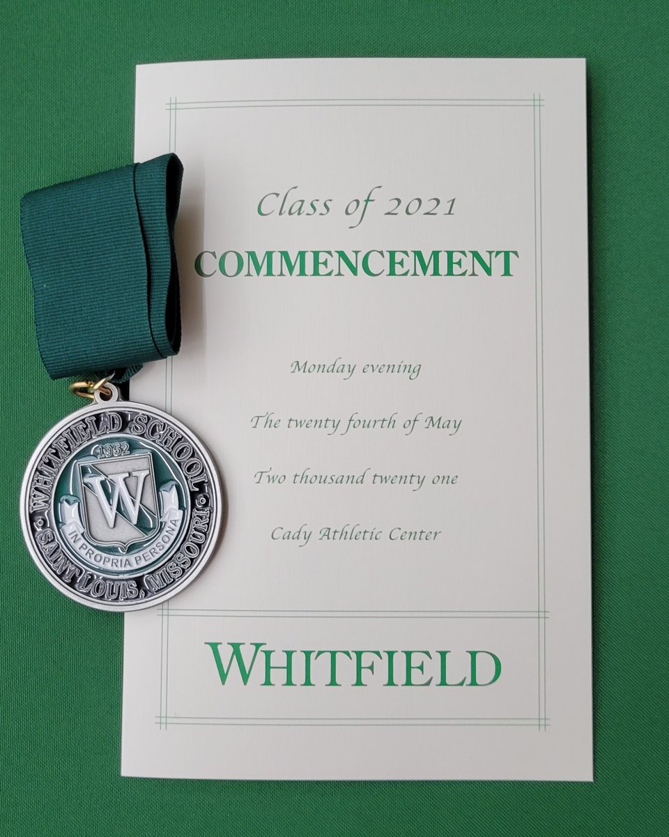 Commencement for the Class of 2021 is tonight at 6:00 PM. Because of space constraints &amp; our commitment to upholding our health &amp; safety standards, we cannot open the event beyond the pre-registered guest &amp; waitlist. Visit our website for the livestream:
bit.ly/3yCiHiI