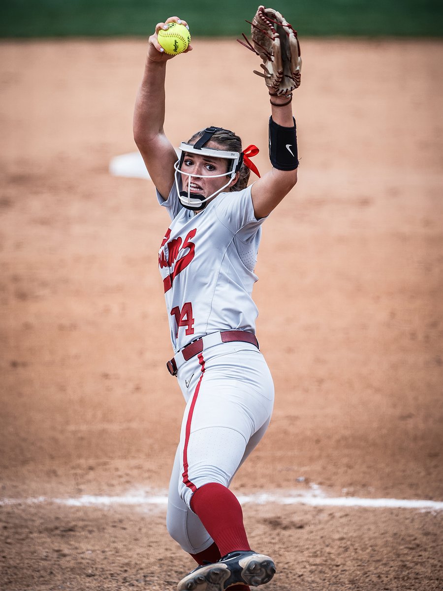 AlabamaSB's tweet photo. Montana Fouts has 303 strikeouts this season, marking the 8th time in program history a pitcher has broke the 300 mark. Jackie Traina holds the school record with 361 set during her 2012 national championship campaign.

#Team25 #RollTide https://t.co/AOWevcAnZr