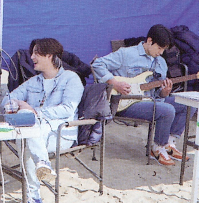 bearybobby's tweet image. 청자켓 미뗫뚀?ㅋㅋ
우직하게 커크랑만 소통하고 계심