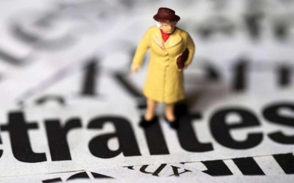Medicassurance's tweet photo. Le saviez-vous ? La revalorisation des petites pensions de retraite, à hauteur de 85 % du Smic en 2025, coûterait plus de 2 milliards d’euros ! 💰#Retraite  https://t.co/yP8XW54rF9 https://t.co/EmlcQ5qtsE