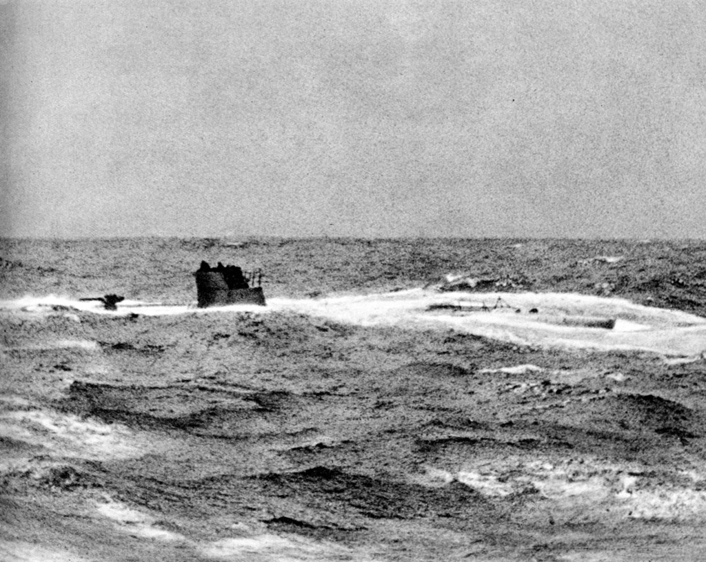 RoyalNavy's tweet photo. #OTD in 1943, the German Navy withdrew its U-boats from the main theatre of war - and thus lost the Battle of the Atlantic.

Superior training, technology, air power and escort ships delivered Allied victory - after the bloodiest convoy battles of #WW2.

https://t.co/1HrVEK5zya https://t.co/Fv7CIMrOwa