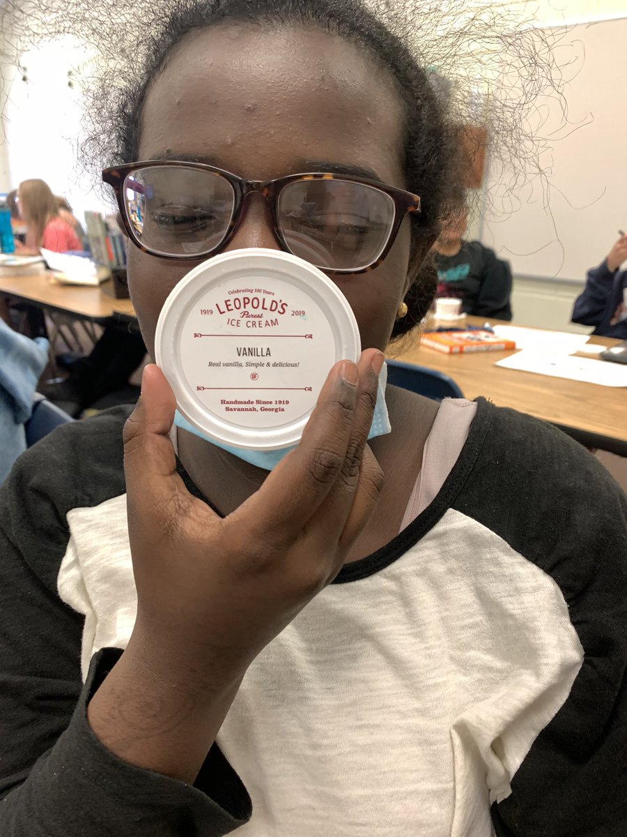 Surprise celebration for being in first place for PBIS points - Leopold’s Ice Cream! Yum! Thanks <a href="/Leopolds_IC/">Leopold's Ice Cream</a>!
#ItsShowtime <a href="/CarverES_RH/">GWC Elementary</a>