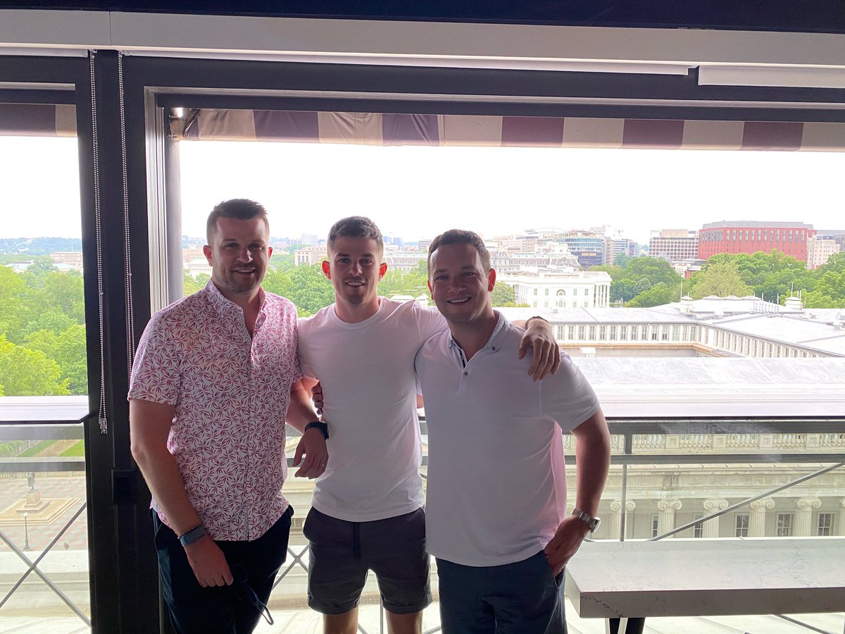 stumalec's tweet photo. My big brothers came to visit me in DC for the first time this past weekend 🥰 https://t.co/LLJFJEGR5F