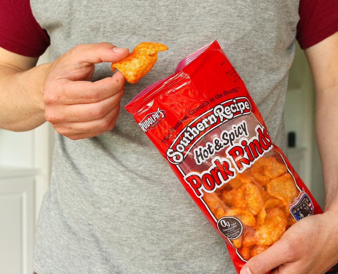 Whether you're snacking on the road or in your home, our #porkrinds are right around the corner! Find *the* classic (and America’s most beloved) rinds in a convenience store near you! bit.ly/3sJYFQc
 
PC: IG/snackinsavannah
