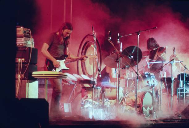 crockpics's tweet photo. Pink Floyd performing in Maryland at Merriweather Post Pavilion, 1973. Photo from Getty Images. https://t.co/OVcQ89jLY3